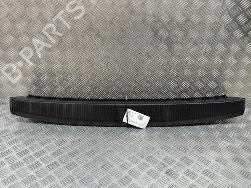 tailgate-trim-audi-a8-d3-4e2-4e8-2002-2003-2004-2005-2006-2007-2008-2009-2010-25869831 main image