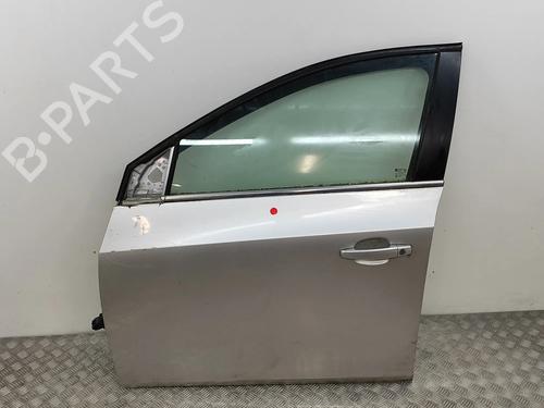 Used Left front door Left front door CHEVROLET CRUZE (J300) 2.0 CDI (125 hp) 33370316 33370316