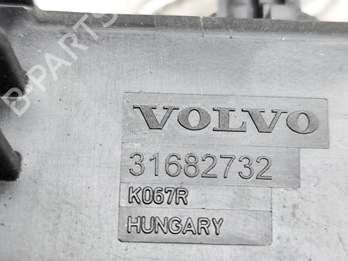 Fuse box VOLVO XC60 II (246) D4 | BP37076942E1 - Image 8