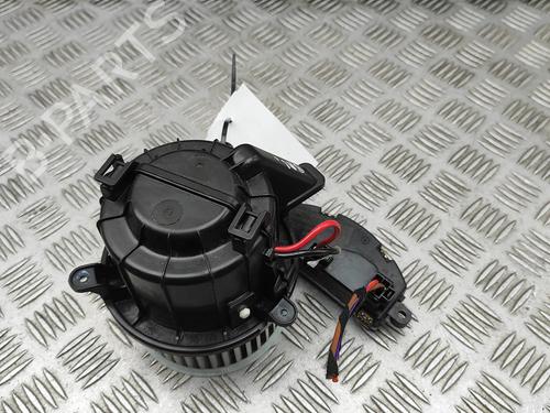 Used Heater blower motor Heater blower motor VW MULTIVAN T7 (STM, STN) 1.4 eHybrid (218 hp) 33972122 33972122