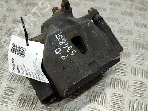 Højre bremsekaliber foran LEXUS IS III (_E3_) 300h (AVE30_, AVE30R) (220 hp) 27795449