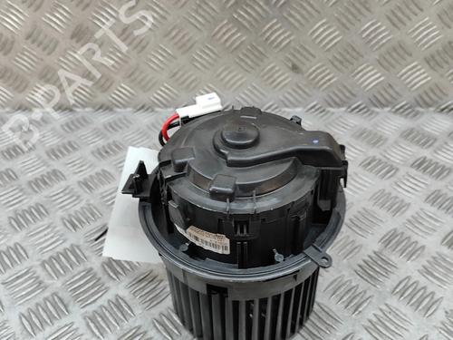 Used Heater blower motor Heater blower motor NISSAN LEAF (ZE1) Electric (150 hp) 36066510 36066510