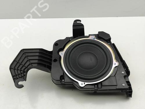 Used Electronic module Electronic module LEXUS NX II (_A2_, _H2_) 350h E-Four (AAZH25) (243 hp) 33624990 33624990