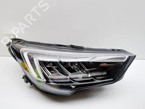 Højre forlygte Højre forlygte OPEL CROSSLAND X / CROSSLAND (P17, P2QO) 1.5 Turbo D (75) (102 hp) 38540257 38540257