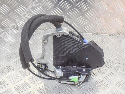 front-right-lock-toyota-c-hr-_x1_-2016-26129851 main image