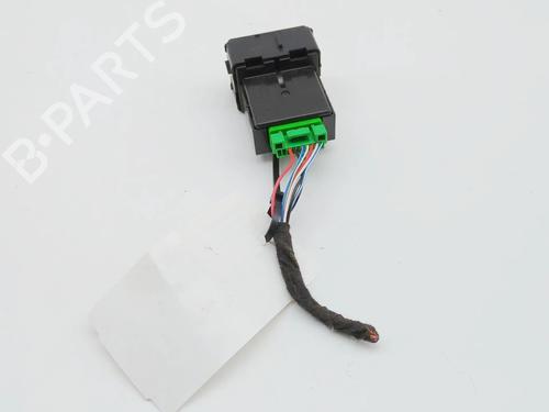 Switch JAGUAR XE (X760) 2.0 D | BP38421818I30 - Image 3