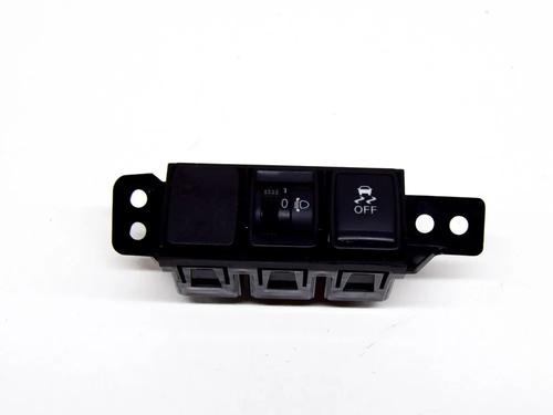 Used Switch Switch NISSAN LEAF (ZE0) Electric (109 hp) 8835136 8835136