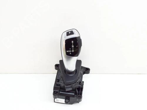 Used Gear lever BMW 3 (F30, F80) 330 e (252 hp) 8074016