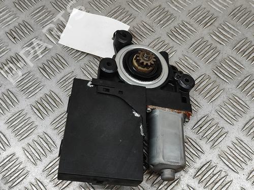 Left front window motor VOLVO V50 (545) D2 | BP28546574E21