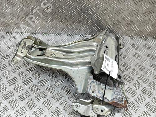 other-toyota-auris-_e18_-2012-2013-2014-2015-2016-2017-2018-2019-23561661 main image