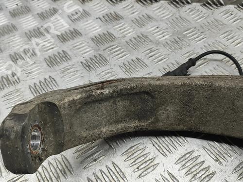 Left front steering knuckle MASERATI LEVANTE SUV (M161) 3.0 D Q4 | BP26710640M25