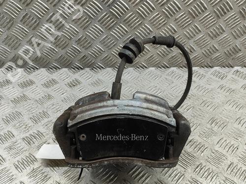 Used Left front brake caliper Left front brake caliper MERCEDES-BENZ GLA (H247) GLA 200 (247.787) (163 hp) 33379262 33379262