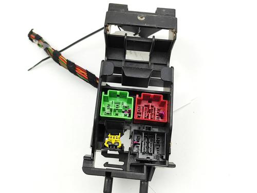 Fuse box AUDI A5 (8T3) RS5 quattro | BP37402567E1 - Image 2