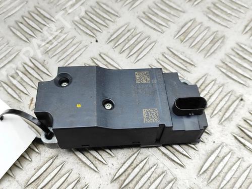 Used Electronic module Electronic module AUDI A4 B9 (8W2, 8WC) 2.0 TDI (190 hp) 33393794 33393794