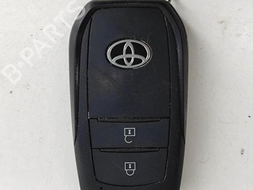 Used Electronic module TOYOTA COROLLA Estate (_E21_) 1.8 Hybrid (ZWE211) (98 hp) 28550046