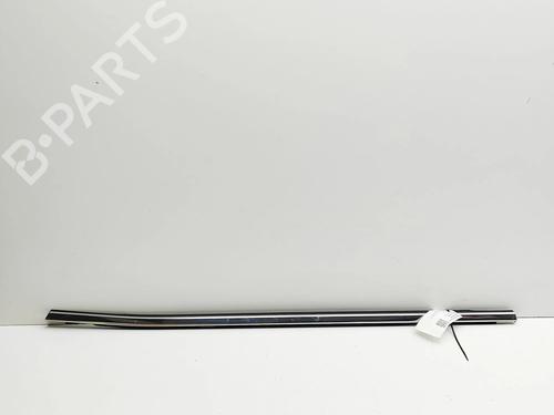 Friso da porta Friso da porta DS DS 7 Crossback (J4_, JR_, JC_) 2.0 BlueHDi 180 (JJEHZR) (177 hp) 33386450 33386450