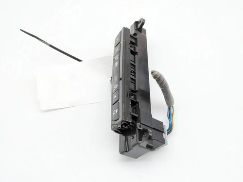 Switch JAGUAR XE (X760) 2.0 D | BP38421837I30 - Image 2