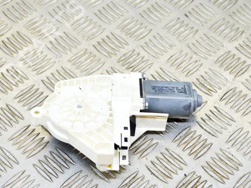 Used Right front window motor VW TOUAREG (7P5, 7P6) 3.0 V6 TDI (262 hp) 8835751