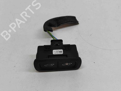 Used Switch VOLVO XC60 II (246) 2.0 B5 Mild-Hybrid (249 hp) 29486418