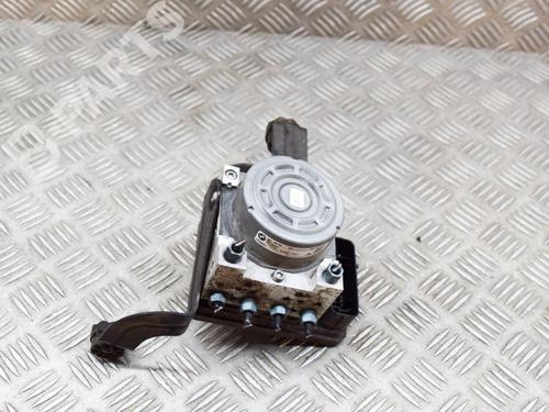 Used ABS pump ABS pump BMW 1 (F20) M 135 i (320 hp) 10527235 10527235