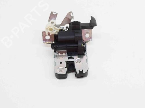 Bakluke lås AUDI A4 B9 (8W2, 8WC) 1.4 TFSI | BP6768551C101 