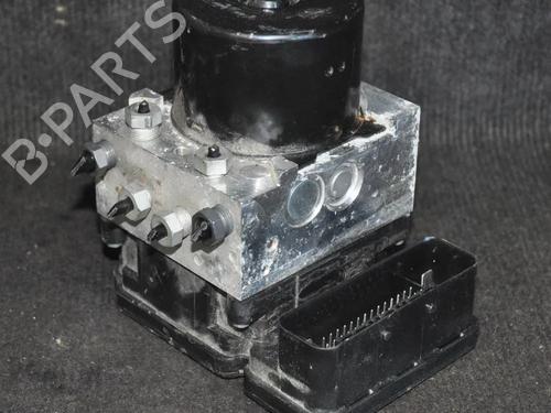 Used ABS pump ABS pump VOLVO XC70 II (136) D5 AWD (205 hp) 6728355 6728355