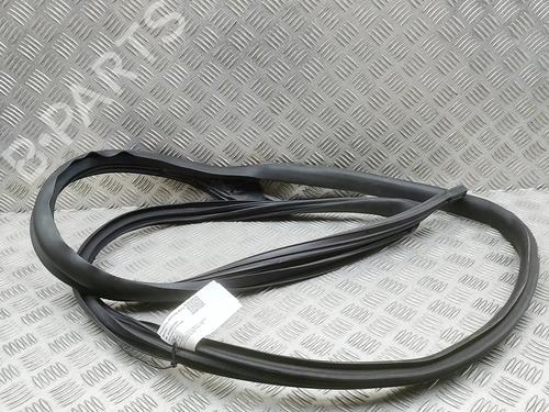 BP33697759C142 main image