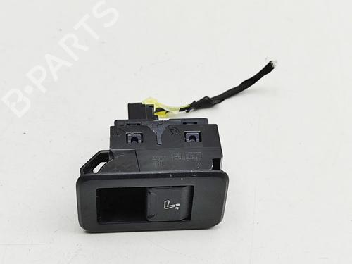 spak-kontakt-bmw-ix-i20-2021-32756217 main image