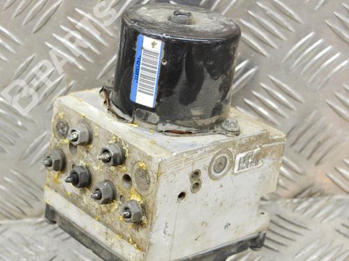 Pompe ABS RENAULT CLIO III (BR0/1, CR0/1) 1.2 16V (BR02, BR0J, BR11, CR02, CR0J, CR11) (75 hp) 8352573