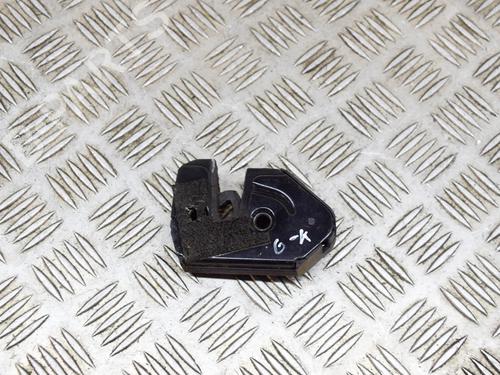 Used Tailgate lock LAND ROVER DISCOVERY III (L319) 2.7 TD 4x4 (190 hp) 10073250