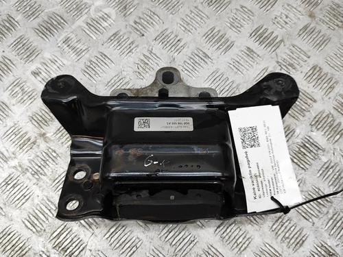 Used Engine mount Engine mount VW GOLF VII (5G1, BQ1, BE1, BE2) 2.0 GTI (245 hp) 23946892 23946892
