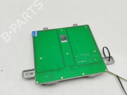 Electronic module TESLA MODEL 3 (5YJ3) EV Performance AWD | BP33697905M83 - Image 4