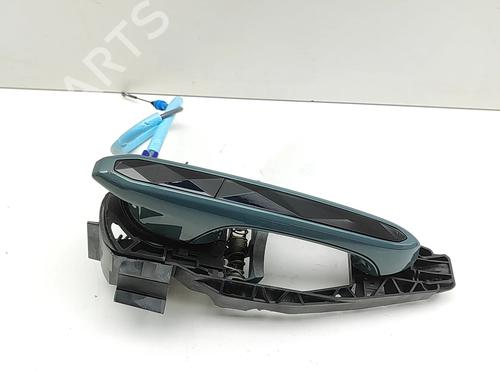 Used Front left exterior door handle Front left exterior door handle BMW XM (G09) XM All-wheel Drive (653 hp) 32213686 32213686