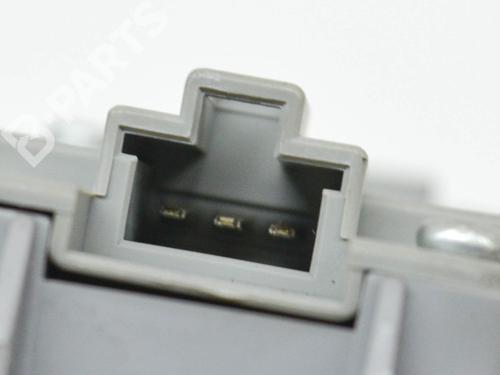 Interior roof light MITSUBISHI PAJERO III (V7_W, V6_W) 2.5 TDi (V64W, V74W) | BP8624831I8 
