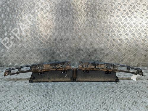 Kofangerbeslag bag BMW X5 (E70) xDrive 40 d (306 hp) 19502233