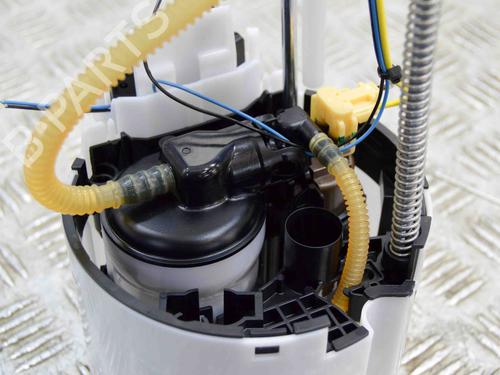 Fuel pump VOLVO XC40 (536) B4 Mild-Hybrid | BP27763106M76 