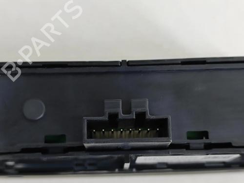 Switch VOLVO XC40 (536) B4 Mild-Hybrid | BP27770593I30 