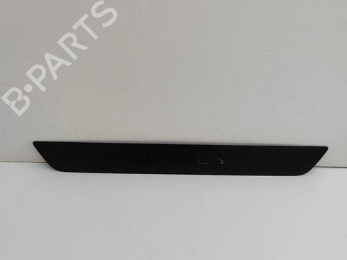 Used Step TESLA MODEL Y (5YJY) EV Performance All-wheel Drive (534 hp) 32754438