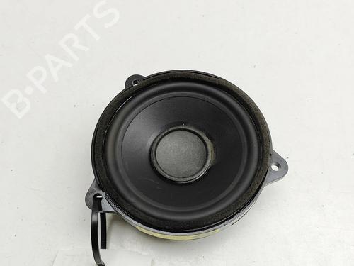 speaker-land-rover-discovery-v-l462-2016-32459266 main image