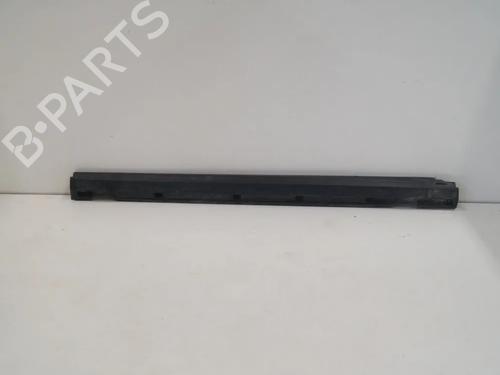 Used Right sideskirt Right sideskirt LAND ROVER RANGE ROVER EVOQUE (L538) 2.2 D 4x4 (190 hp) 14658667 14658667