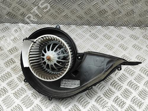 Used Heater blower motor Heater blower motor LAND ROVER DISCOVERY SPORT (L550) 2.0 D 4x4 (180 hp) 33039146 33039146