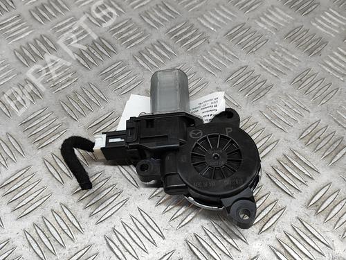 Right front window motor MAZDA CX-5 (KF) 2.2 D | BP25218326E20 