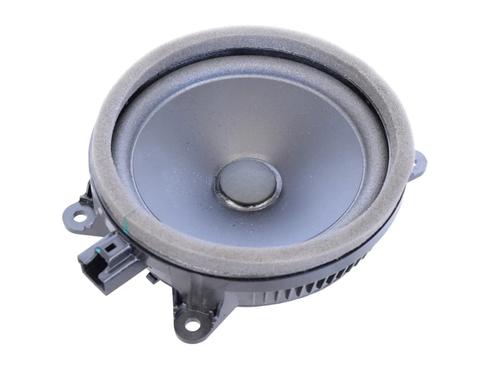 speaker-polestar-polestar-2-534-2019-30284258 main image