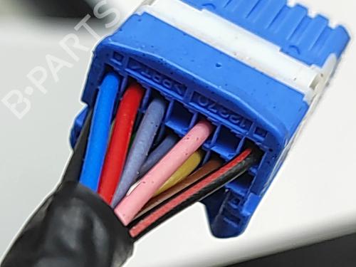 Left mirror TESLA MODEL 3 (5YJ3) EV AWD | BP33732494C26  - Image 7