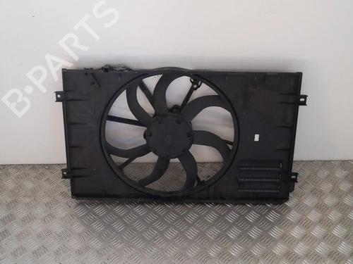 Used Radiator fan SEAT LEON (1P1) 1.9 TDI (105 hp) 6723833