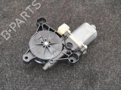 Used Right front window motor AUDI A3 (8V1, 8VK) 1.6 TDI (105 hp) 6732369