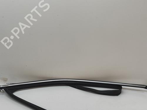 Used Door moulding trim SKODA SUPERB III Estate (3V5) 2.0 TDI (150 hp) 28566657