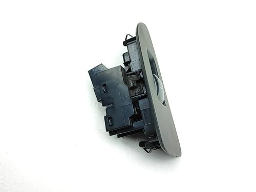 Right rear window switch VOLVO XC90 II (256) B6 Mild Hybrid AWD | BP37642947I28 - Image 4