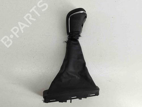 Used Shift knob TOYOTA COROLLA Estate (_E21_) 1.8 Hybrid (ZWE211) (98 hp) 28550037