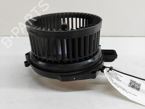 varmeblser-mercedes-benz-eqs-v297-2021-28558623 main image